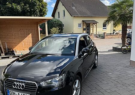 Audi A1 1.4 TFSI Attraction Attraction