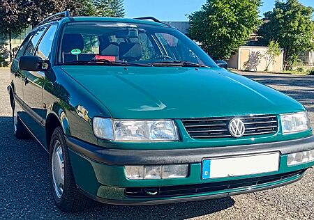 VW Passat Variant Volkswagen 1.8 CL
