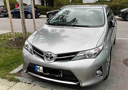 Toyota Auris START Edition 1,6-l-Valvematic START E...