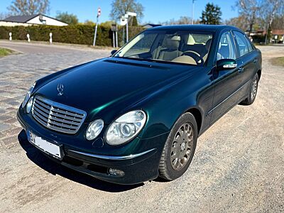 Mercedes-Benz E 320 / ELEGANCE / AIRMATIC / Schiebedach / TÜV
