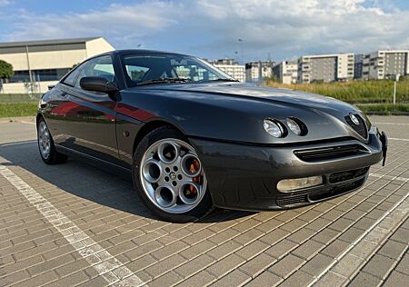 Alfa Romeo GTV 3.0 V6 24V L Lusso