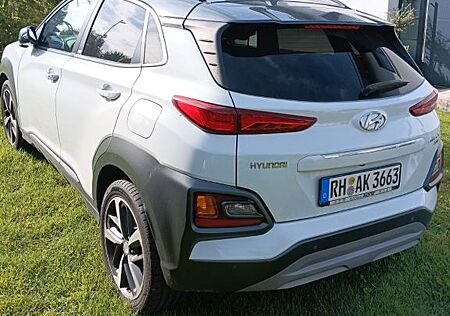 Hyundai Kona 1.6 CRDi Premium DCT 4WD Premium