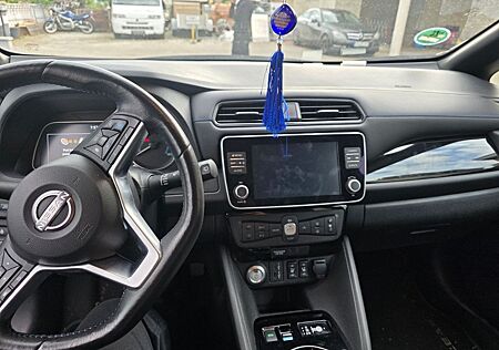 Nissan Leaf 217 PS 62KWH e+ N-CONNECTA e+ N-CONNECTA
