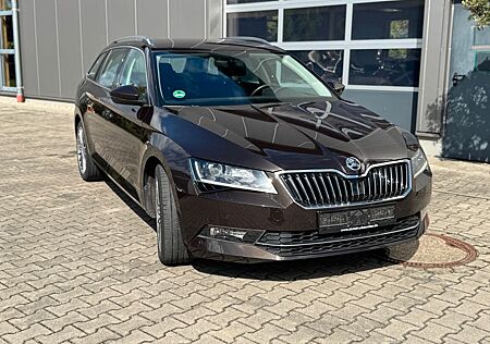 Skoda Superb Combi Style 2.0TDI*DSG*Style*ACC*AHK