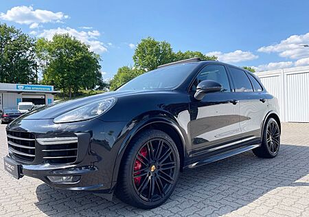 Porsche Cayenne GTS PANO*BOSE*KAMERA*AHK*CHRONO*