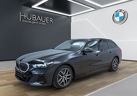 BMW 530e Touring [M Sport, AHK, ACC, RFK, h&k Sound]