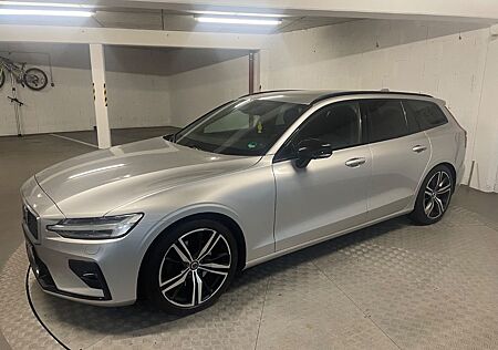 Volvo V60 D4 Geartronic R Design R Design