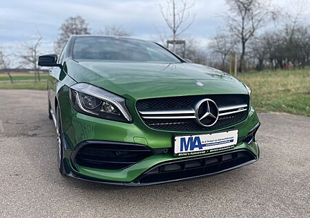 Mercedes-Benz A 45 AMG 4m Pano Navi KeyGo Perf.-Abgas. Nightp.