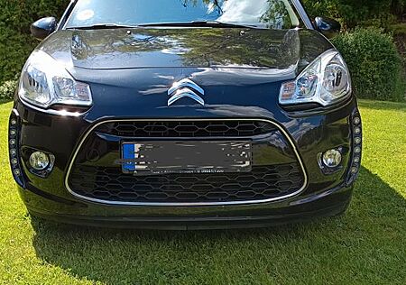 Citroën C3 Selection * AC * TÜV NEU * 8 Reifen
