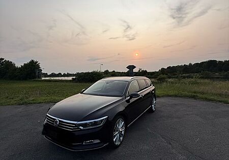 VW Passat Volkswagen 2.0 TDI SCR 176kW DSG 4MOT Highline V...