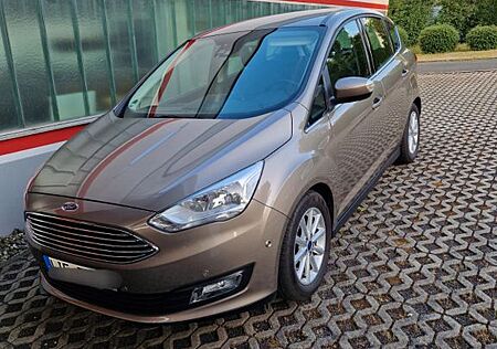 Ford C-Max 1,5 EcoBoost 110kW Titanium Auto Titanium