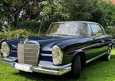 Mercedes-Benz 250 SE Coupé W111, EZ 01.06.1966