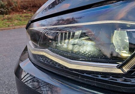 VW Polo Volkswagen VI Highline 1 Hand LED