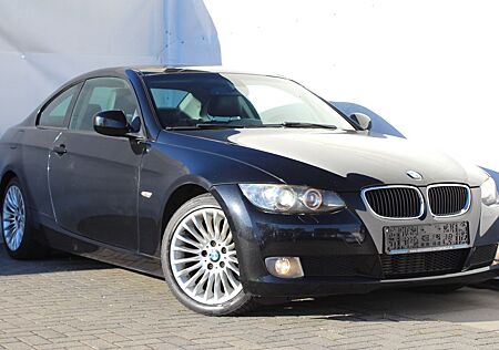 BMW 320d Coupe|XENON|NAVI|PDC|SPORTSi|LEDER|TEMP