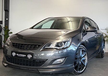 Opel Astra J Lim. 5-trg. Edition