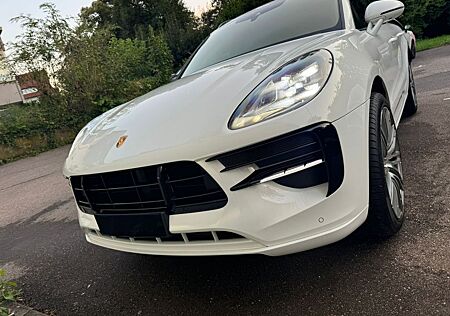 Porsche Macan ,21"Turbo, LED, PDLS, LuftFW, PanoSD,Kamera