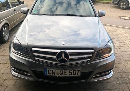 Mercedes-Benz C 180 T AVANTGARDE AVANTGARDE