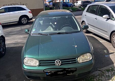 VW Golf Volkswagen 1.6 1998 (TÜV abgelaufen)