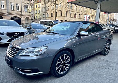 Lancia Flavia 2.4 16V Automatik LEDER SOUNDSYSTEM