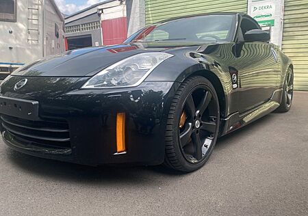Nissan 350Z 350 Z Roadster Premium Pack Scheckheft