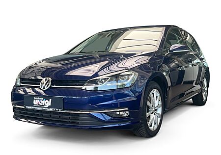 VW Golf Volkswagen 1.5 TSI Highline +Sportsitze+LED+Navi
