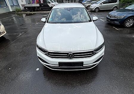 VW Passat Variant Volkswagen 2.0 TDI SCR 140kW DSG 4MOT Bu...
