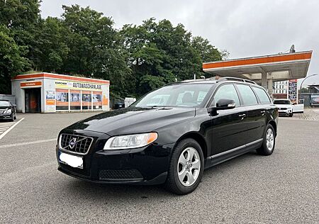 Volvo V70 Kombi Basis 2.0"TÜV-NEU"1 Hand"Scheckheft"