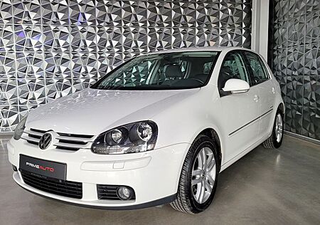 VW Golf Volkswagen V*2.HAND*SIHZ*PDC*ALU*FREISPRECH*TÜV