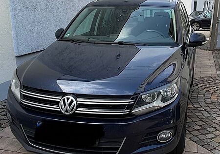 VW Tiguan Volkswagen 2.0 TDI SCR 135 DSG 4M BMT LOU Sport ...