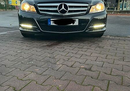 Mercedes-Benz C 200 CGI BlueEFFICIENCY AVANTGARDE AVANTGARDE