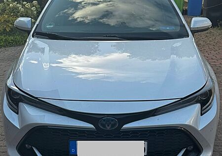 Toyota Corolla 1,8 Hybrid Team Deutschl Touring Spo...