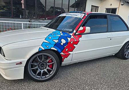 BMW 318 E30 Rennwagen mit S54 Motor