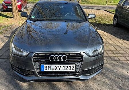 Audi A4 2.0 TDI 130kW S-Line Quattro Allrad