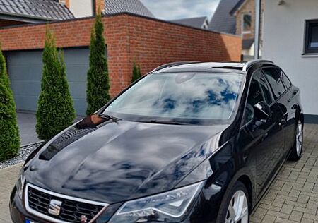 Seat Leon ST 2.0 TSI DSG FR 190PS PANO LEDER NAVI