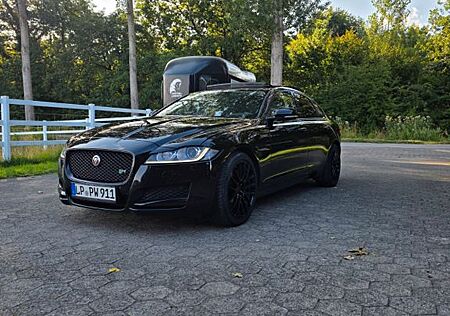 Jaguar XF 30D S 300PS Automatik S