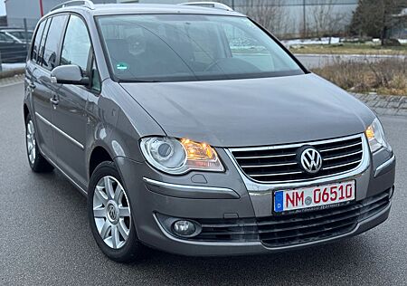 VW Touran Volkswagen Highline 2.0 TDI