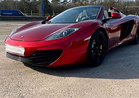 McLaren MP4-12C Spider vom F1 Constructor Champion 2025
