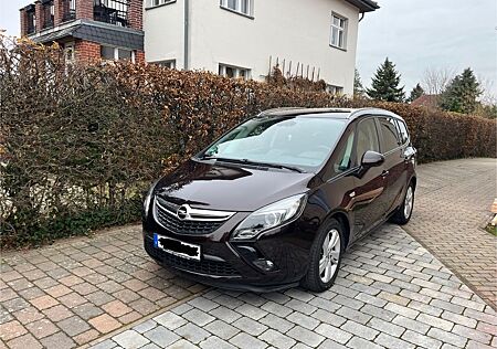 Opel Zafira Tourer 1.4 Turbo 7 Sitzer mit abn. Anhäng