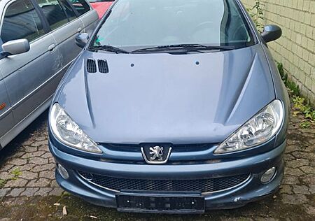 Peugeot 206 CC Filou HDi 110 Filou