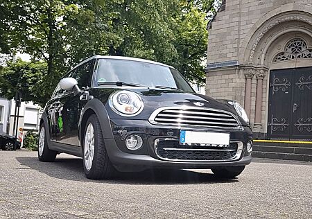 Mini One D Clubman Cooper D Clubman Lighthouse Navi Xenon Glasdach
