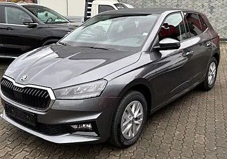 Skoda Fabia DSG Selection +2xPDC+LENKRADHEIZUNG