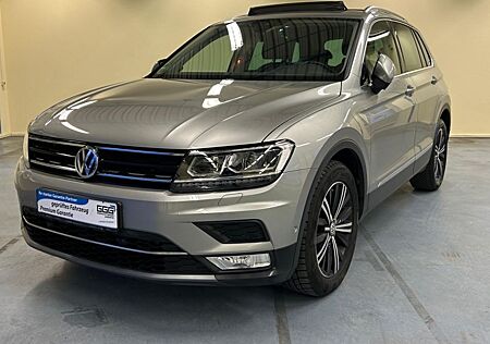 VW Tiguan Volkswagen 2.0 DSG Highline PANORAMA+AHK+NAVI+KAMERA