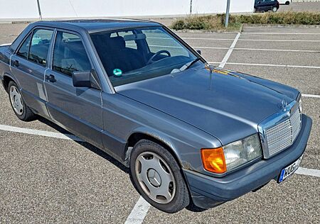 Mercedes-Benz 190