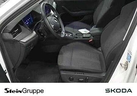 Skoda Octavia Combi 2.0 TDI Style Navi ACC Virt LED
