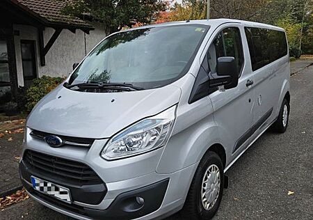 Ford Transit Custom 2.2 Tüv 04/27 9 sitzer