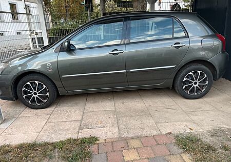 Toyota Corolla 1.4 -