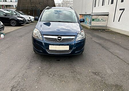 Opel Zafira B Family aus 1-Hand 7-Sitzer