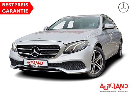 Mercedes-Benz E 220 E220d T Avantgarde LED Navi Tempomat Kamera PDC