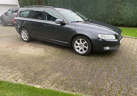 Volvo V70 D4 Momentum Geartronic Momentum