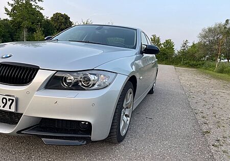 BMW 335i N54 TÜV- Service- Bremsen neu